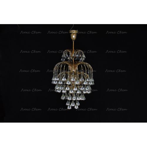 Люстра Хрустальные брызги с подвесом конус 40 мм в Магнитогорске Люстра Хрустальные брызги с подвесом конус 40 мм в Магнитогорске