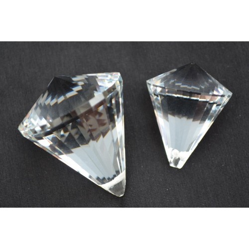 Камень Конус в Магнитогорске Гусь Хрустальный